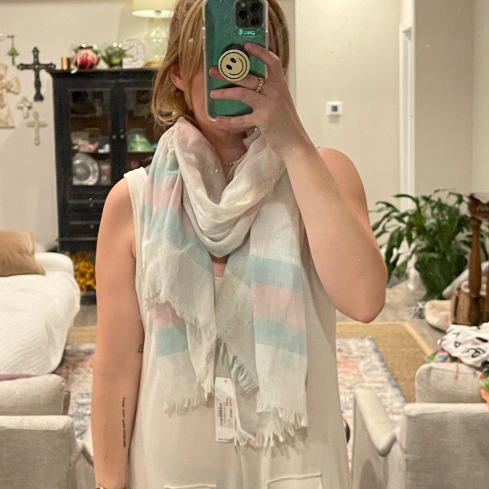 lightweight scarf